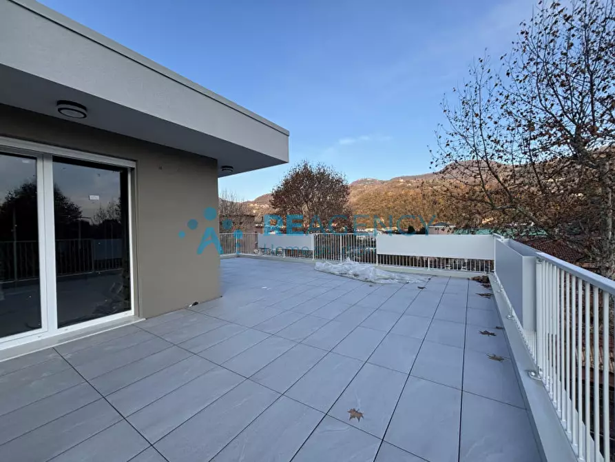 Immagine 2 di Attico in vendita  in VIA REGINA MARGHERITA a Valdagno