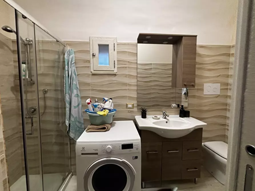 Immagine 14 di Appartamento in affitto  in VIA LAZIO N°3 a Torre Del Greco