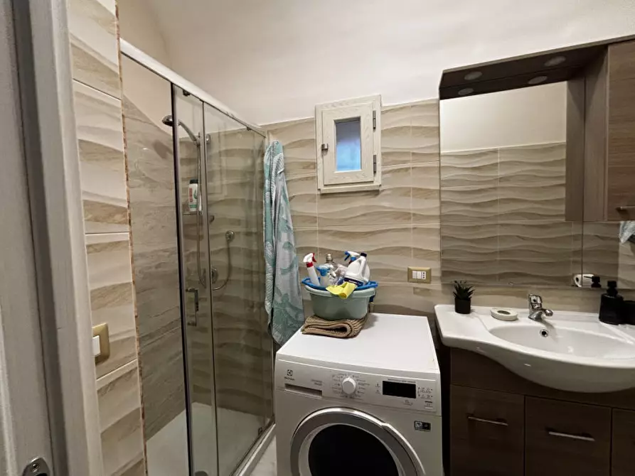 Immagine 15 di Appartamento in affitto  in VIA LAZIO N°3 a Torre Del Greco