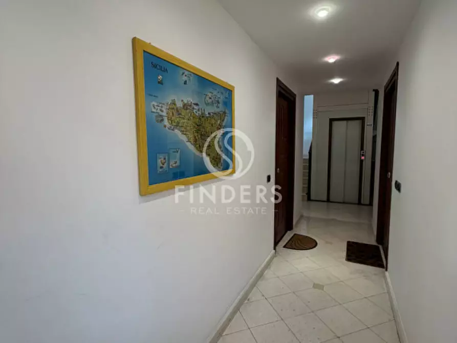 Immagine 15 di Attico in vendita  in Via Nenzi 4 a Letojanni