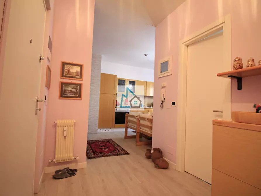 Immagine 4 di Appartamento in vendita  in Via Roma 17 a Tione Di Trento
