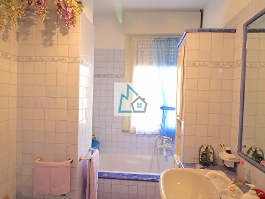 Immagine 12 di Appartamento in vendita  in Via Roma 17 a Tione Di Trento