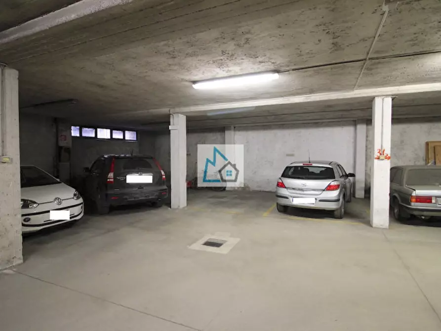 Immagine 13 di Appartamento in vendita  in Via Roma 17 a Tione Di Trento