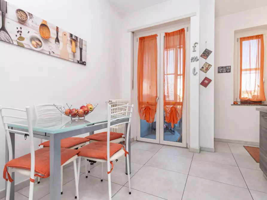 Immagine 11 di Appartamento in vendita  in Via Michele Coppino 72 a Torino