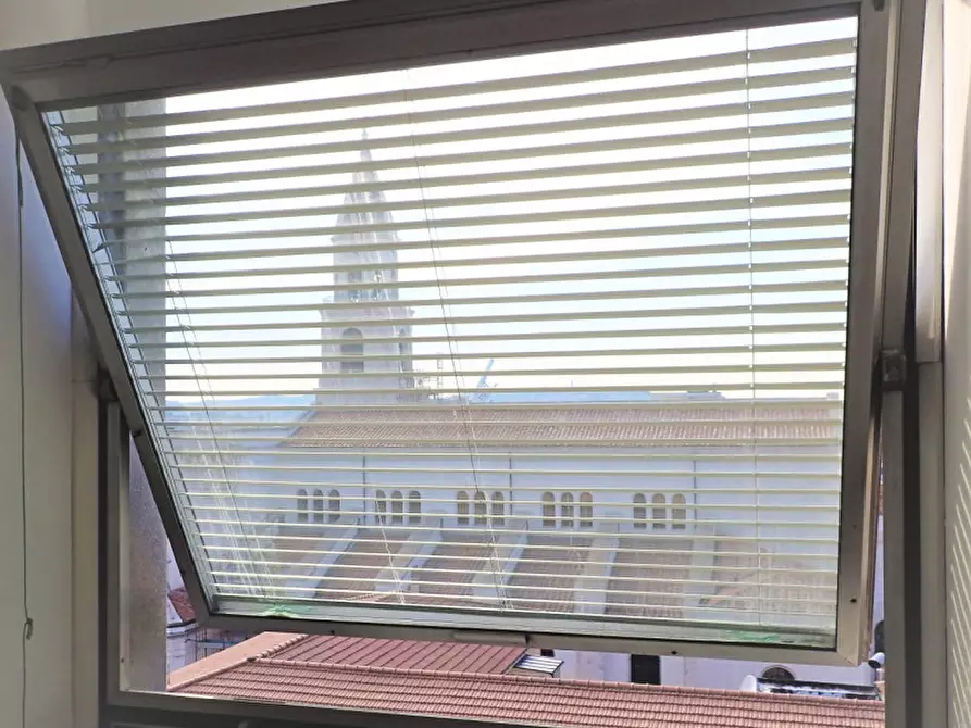 Immagine 17 di Ufficio in vendita  in P.ZZA E. ALESSANDRINI 25 a Pescara