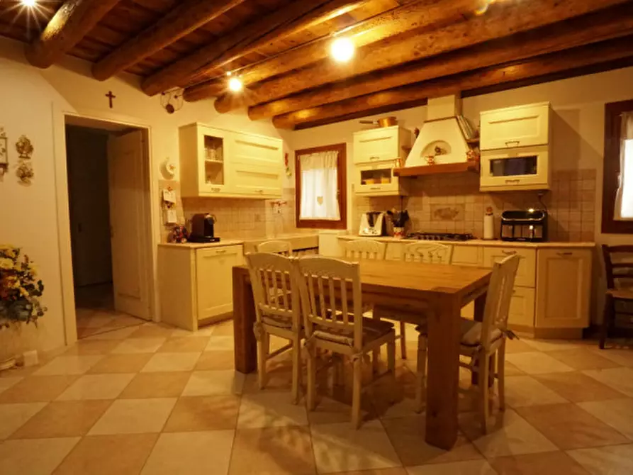 Immagine 8 di Villetta a schiera in vendita  a Roncà