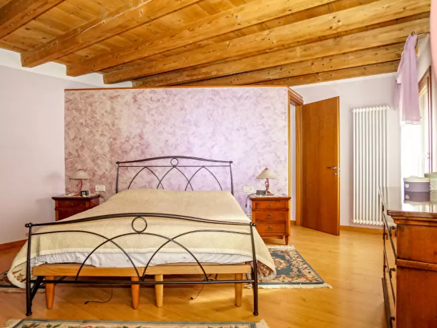 Immagine 10 di Villetta a schiera in vendita  a Roncà