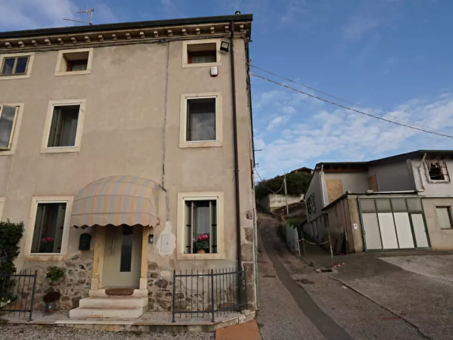 Immagine 24 di Villetta a schiera in vendita  a Roncà