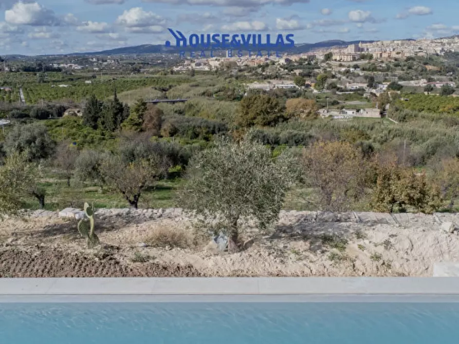Immagine 9 di Villa in vendita  in cda niura a Noto