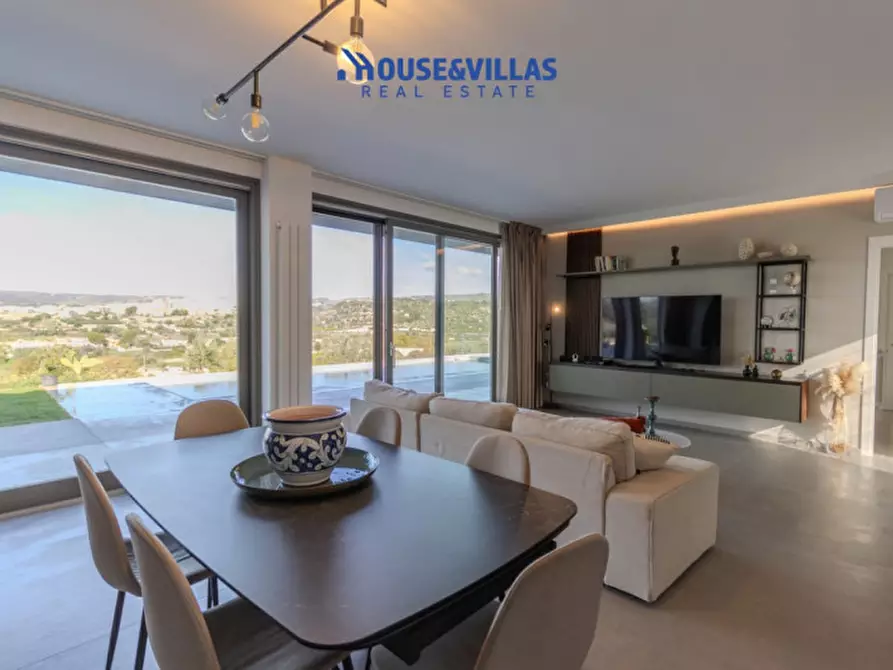 Immagine 14 di Villa in vendita  in cda niura a Noto