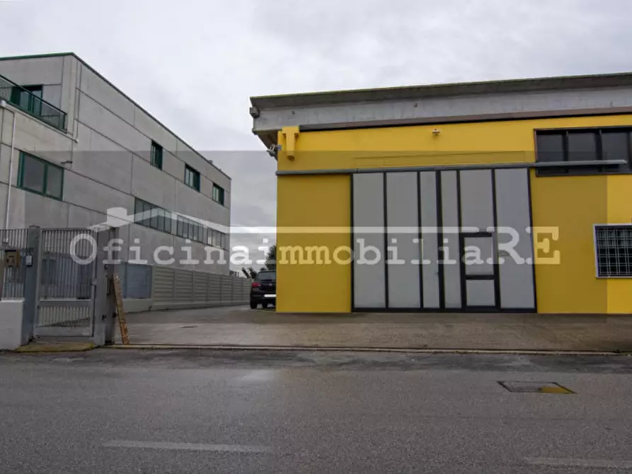 Immagine 24 di Capannone industriale in vendita  a Vigonovo