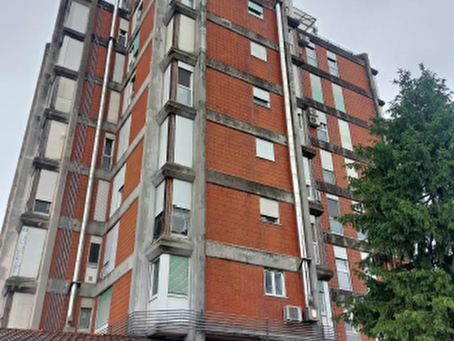 Immagine 1 di Appartamento in vendita  in Via Chiesa di Rorai, 15 a Pordenone