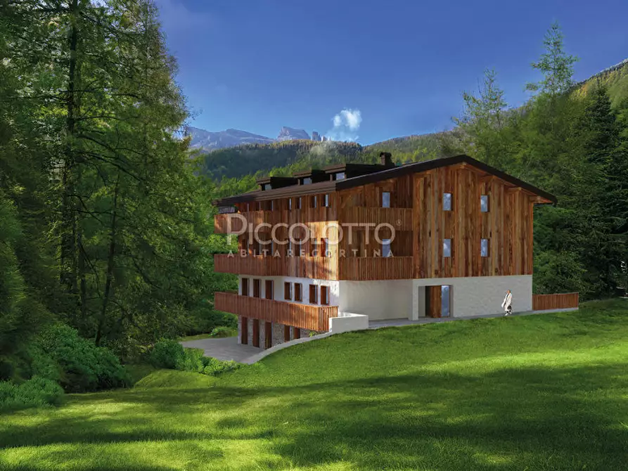 Immagine 6 di Appartamento in vendita  in via Menardi a Cortina D'ampezzo