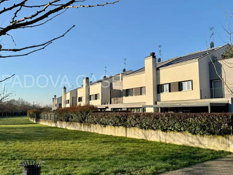 Immagine 10 di Villetta a schiera in vendita  in Via degli Artisti a Padova