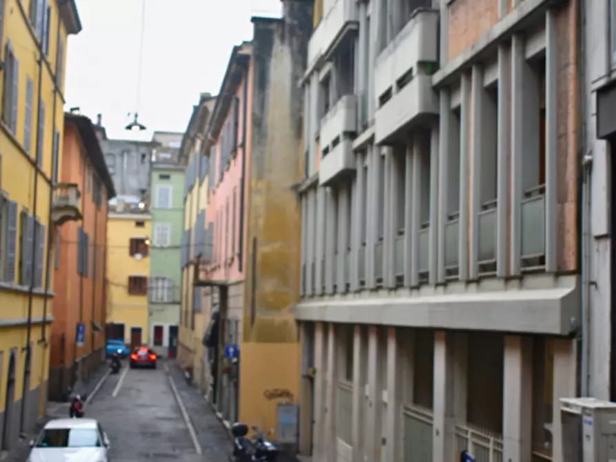 Immagine 56 di Loft/Open space in vendita  in via Ospizi Civili a Parma