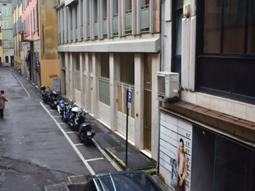 Immagine 58 di Loft/Open space in vendita  in via Ospizi Civili a Parma