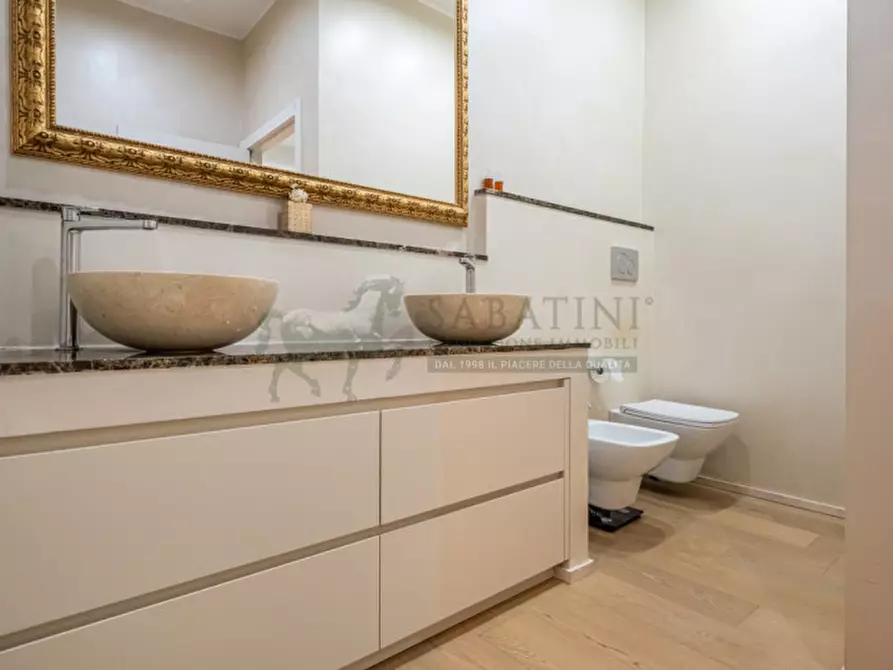 Immagine 20 di Appartamento in vendita  in Via Amerigo Vespucci 7 a Milano