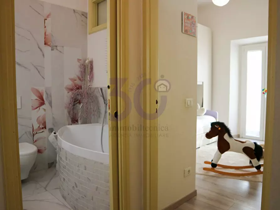 Immagine 18 di Appartamento in vendita  in Tribunale pressi a Arezzo