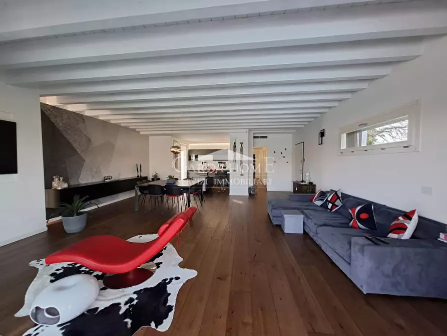 Immagine 14 di Villa in vendita  in via Pisenze a Manerba Del Garda