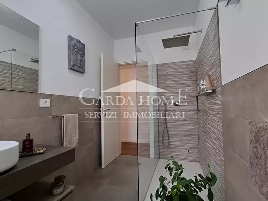 Immagine 22 di Villa in vendita  in via Pisenze a Manerba Del Garda