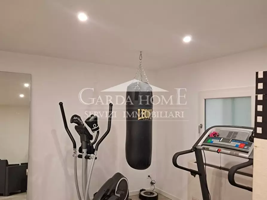 Immagine 40 di Villa in vendita  in Via Pisenze a Manerba Del Garda
