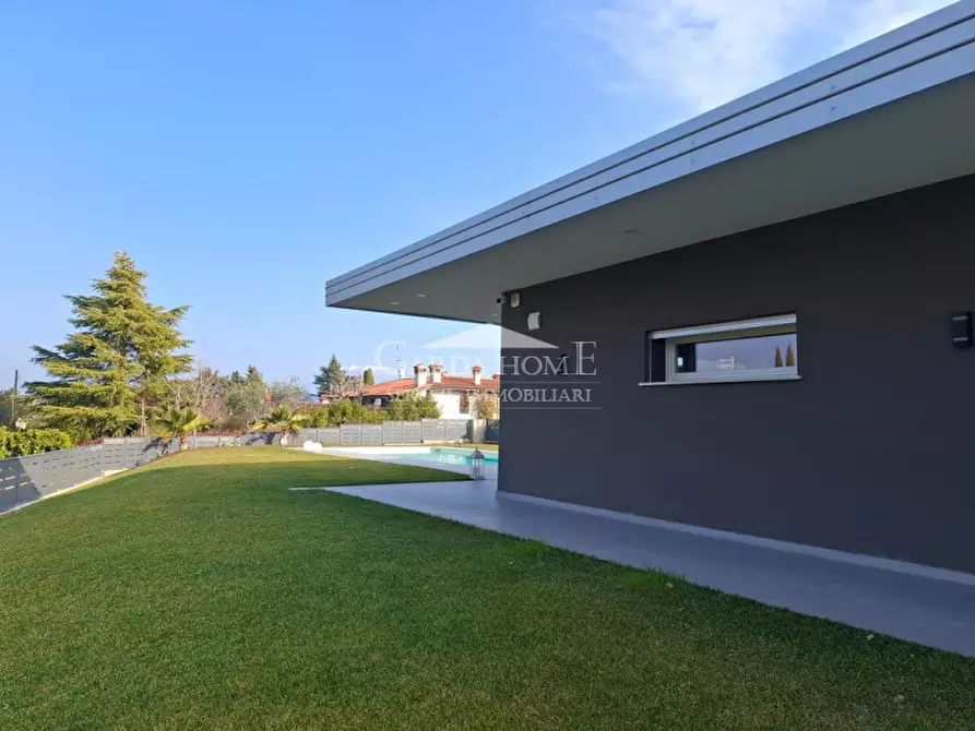 Immagine 49 di Villa in vendita  in via Pisenze a Manerba Del Garda