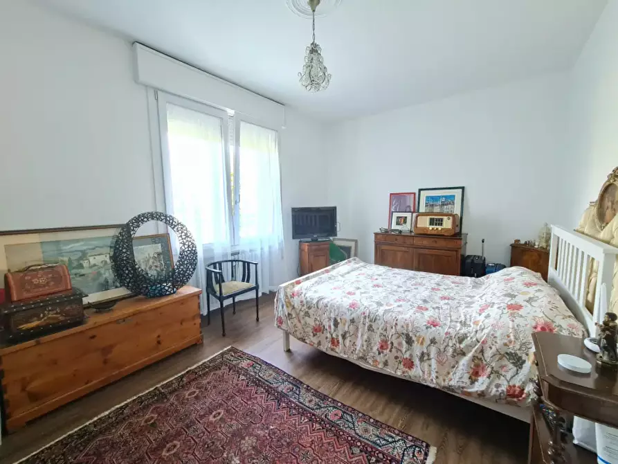 Immagine 12 di Appartamento in vendita  in piazza 1° Maggio a Montegrotto Terme