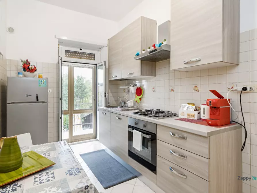 Immagine 12 di Appartamento in affitto  in Via della Salvia a Roma