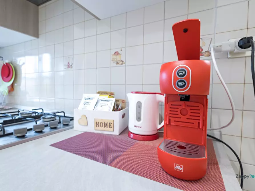 Immagine 17 di Appartamento in affitto  in Via della Salvia a Roma