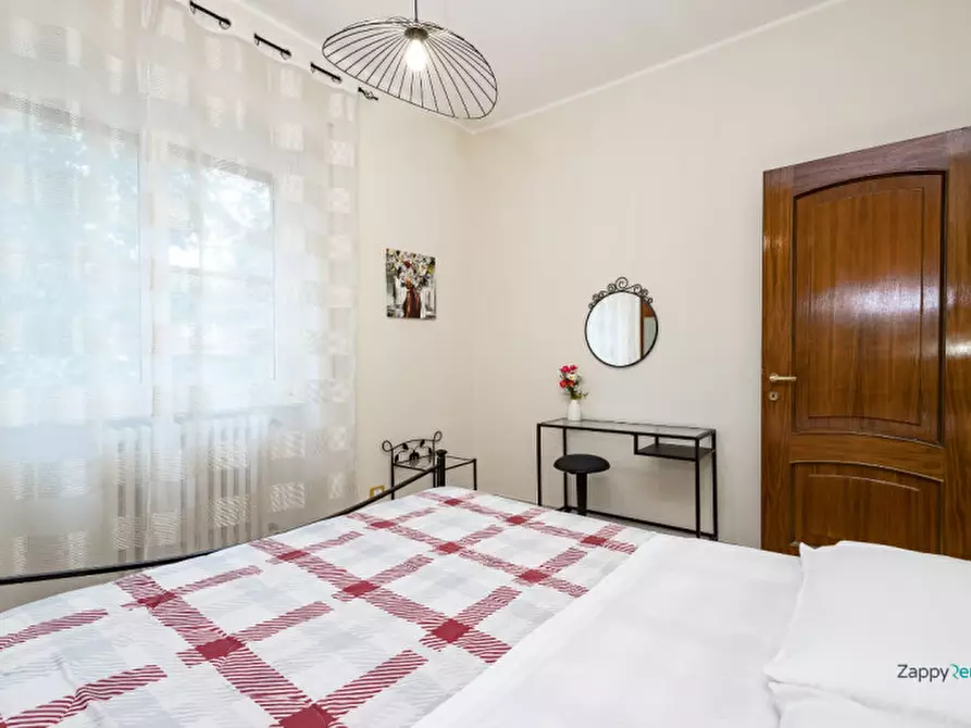 Immagine 27 di Appartamento in affitto  in Via della Salvia a Roma