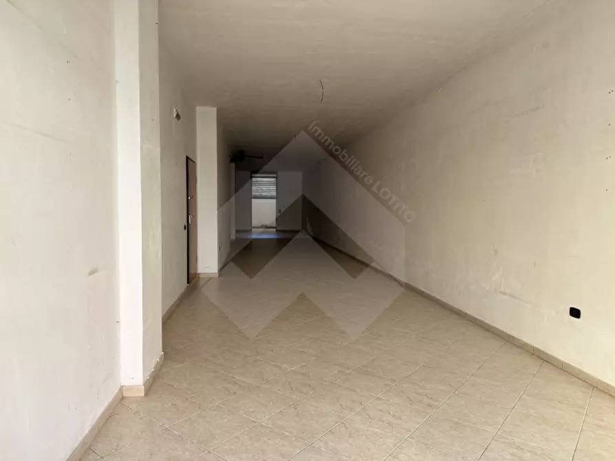 Immagine 2 di Appartamento in vendita  a Andria