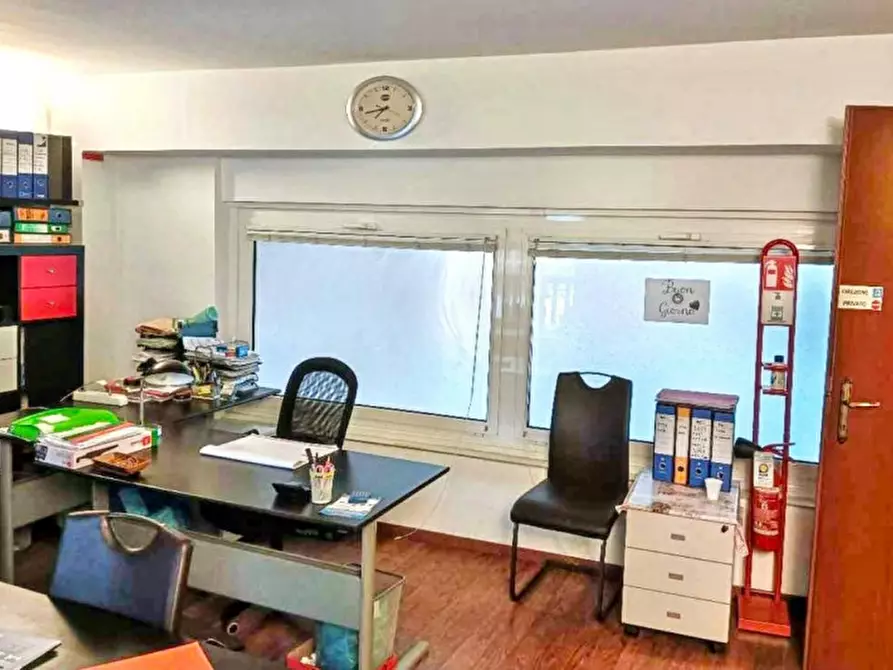 Immagine 3 di Negozio in vendita  in V. Giacinto Macciò, 9, 16012 Busalla GE, Italia a Busalla