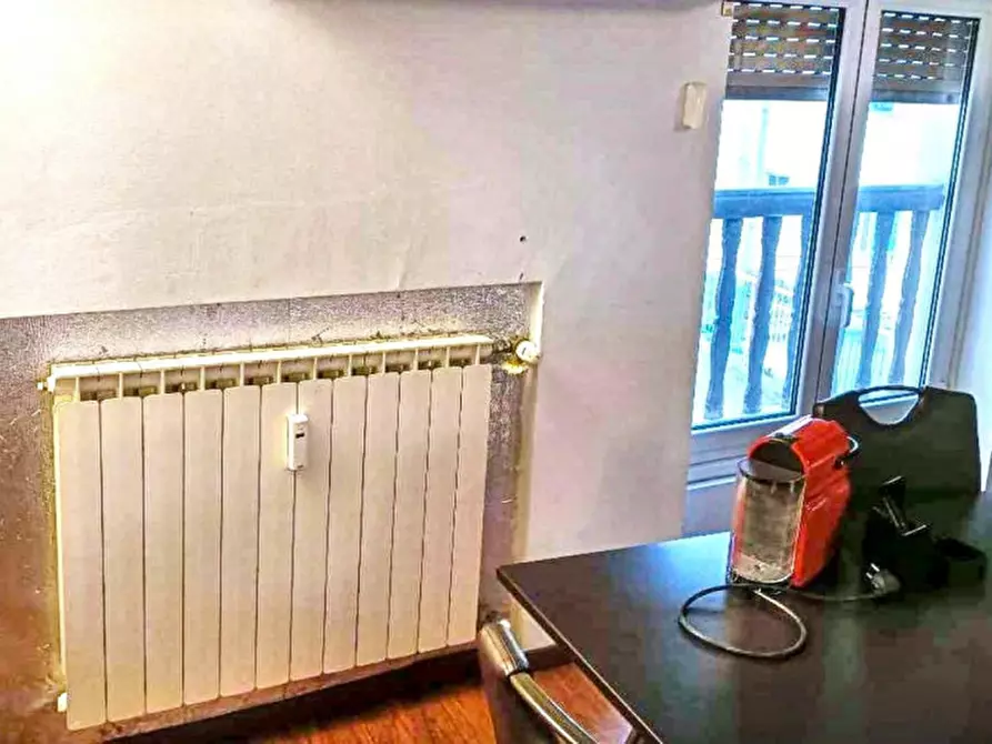 Immagine 11 di Negozio in vendita  in V. Giacinto Macciò, 9, 16012 Busalla GE, Italia a Busalla