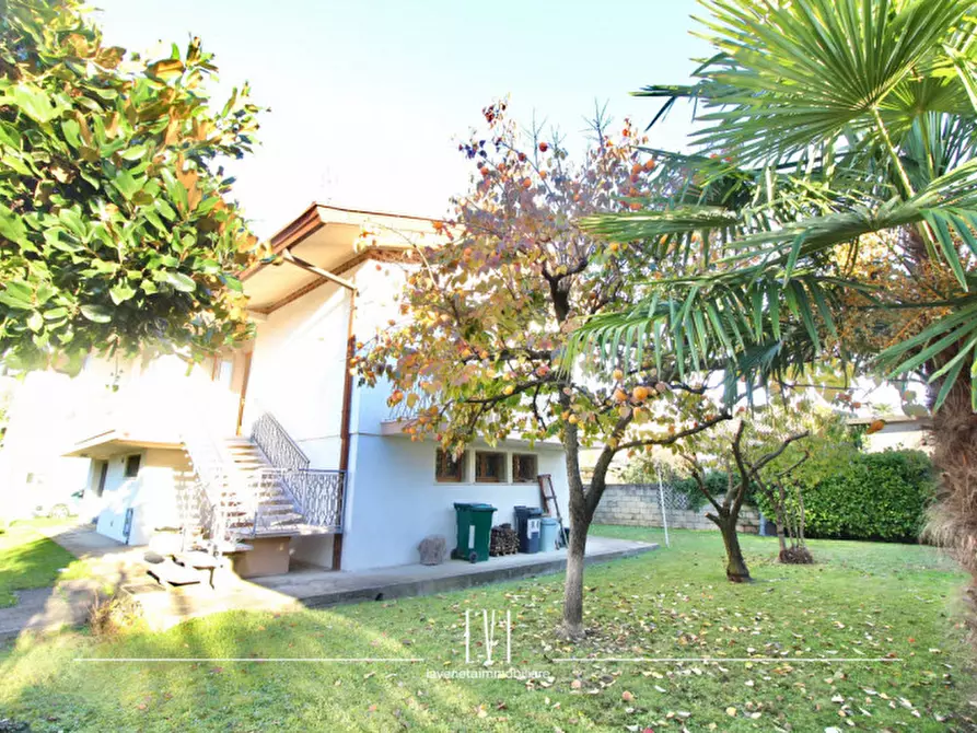 Immagine 2 di Casa indipendente in vendita  in Via Giacomo Leopardi 9 a San Donà Di Piave