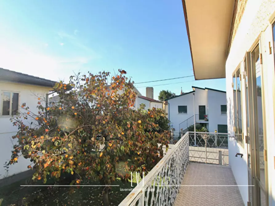 Immagine 16 di Casa indipendente in vendita  in Via Giacomo Leopardi 9 a San Donà Di Piave