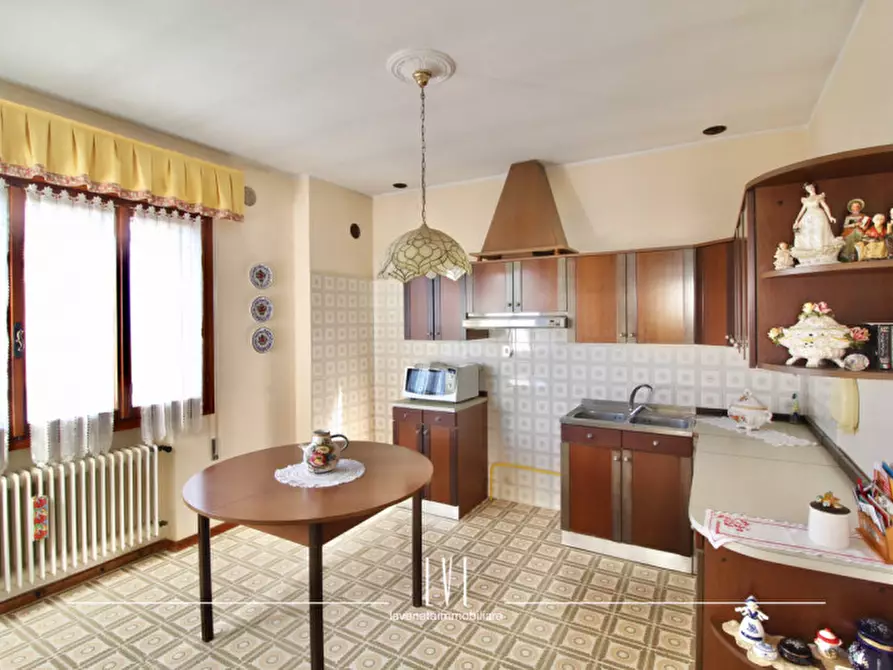 Immagine 18 di Casa indipendente in vendita  in Via Giacomo Leopardi 9 a San Donà Di Piave