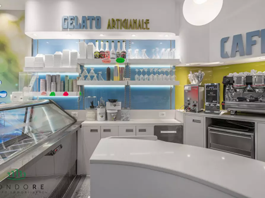 Immagine 11 di Attività commerciale in vendita  in Via Edgardo Fogli comacchio a Comacchio