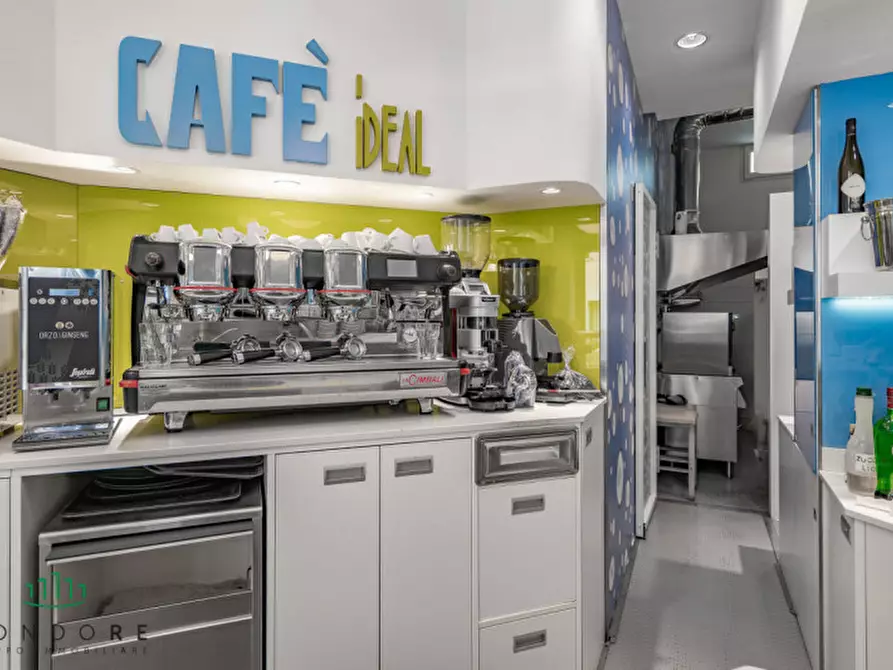 Immagine 12 di Attività commerciale in vendita  in Via Edgardo Fogli comacchio a Comacchio