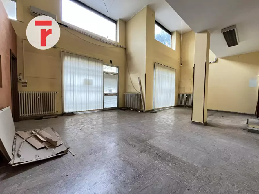 Immagine 2 di Negozio in vendita  in Via Giovanni Sebastiano Bach a Padova