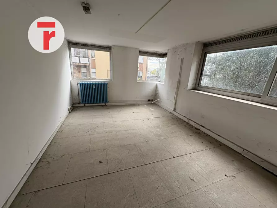 Immagine 6 di Negozio in vendita  in Via Giovanni Sebastiano Bach a Padova