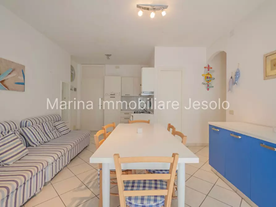 Immagine 5 di Appartamento in vendita  in Via Padova a Jesolo