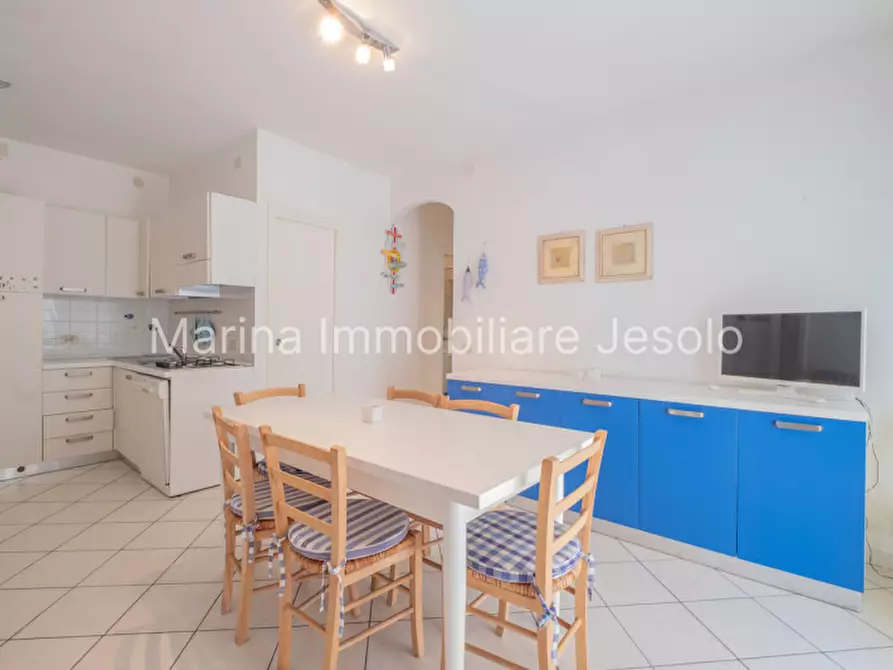 Immagine 6 di Appartamento in vendita  in Via Padova a Jesolo