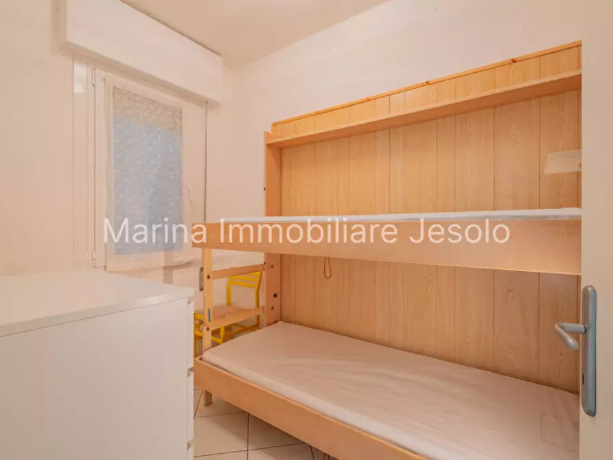 Immagine 10 di Appartamento in vendita  in Via Padova a Jesolo