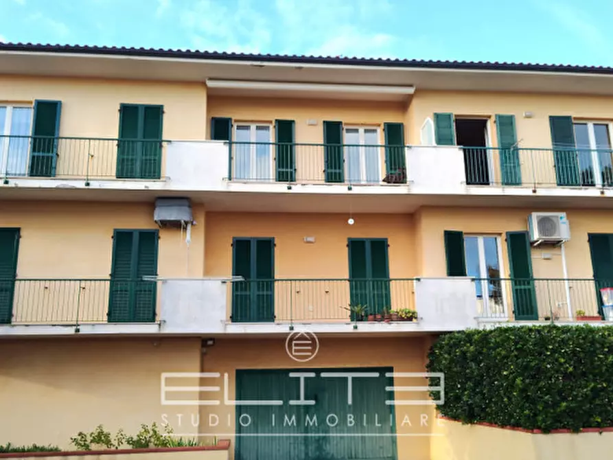 Immagine 11 di Appartamento in vendita  in Via del Conero a Numana