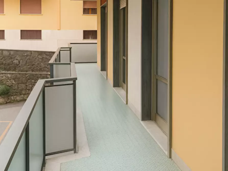 Immagine 8 di Appartamento in vendita  in Via Marco Polo 16 a Rapallo