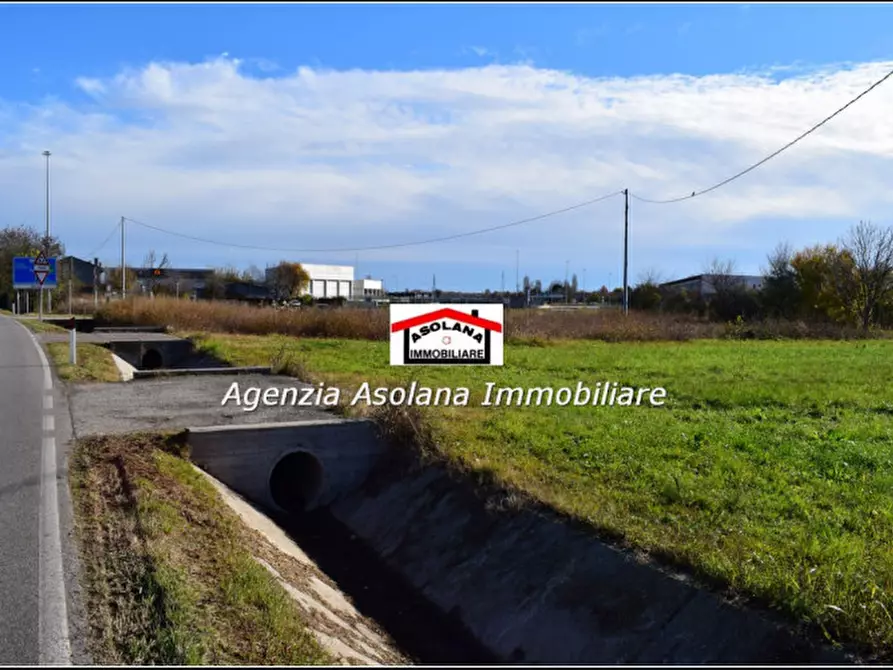 Immagine 11 di Terreno in vendita  in via Schiavonesca a Altivole