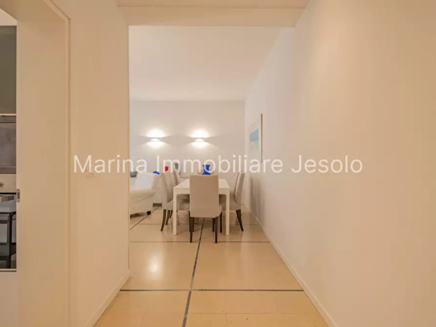 Immagine 2 di Appartamento in vendita  in Via Padova a Jesolo