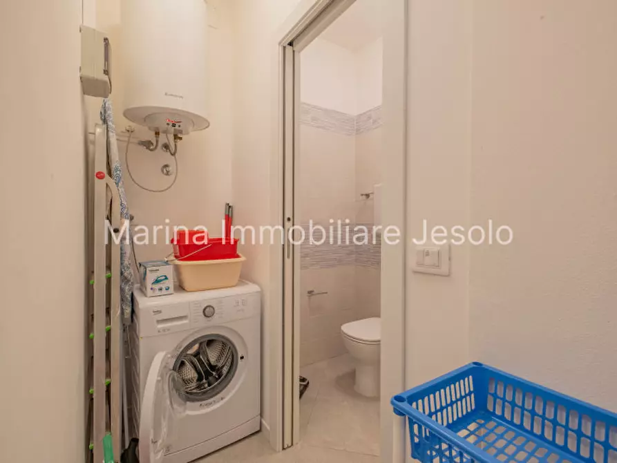 Immagine 6 di Appartamento in vendita  in Via Padova a Jesolo