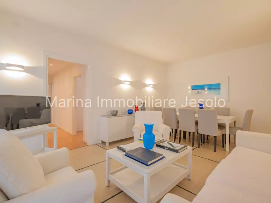 Immagine 12 di Appartamento in vendita  in Via Padova a Jesolo