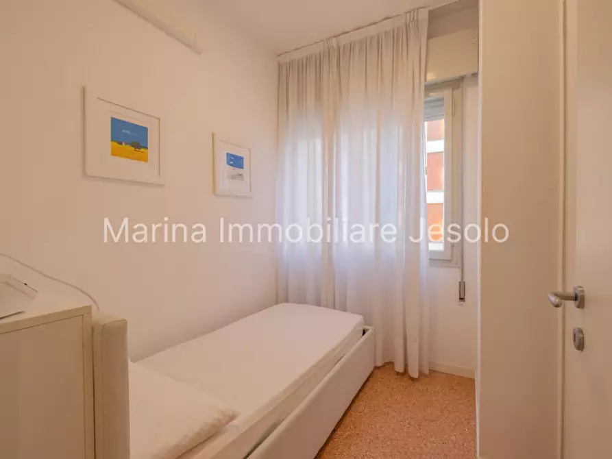 Immagine 17 di Appartamento in vendita  in Via Padova a Jesolo